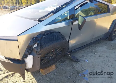 2024 Tesla Cybertruck All-Wheel Drive из США, поврежденный, VIN 7G2CEHED6RA022599